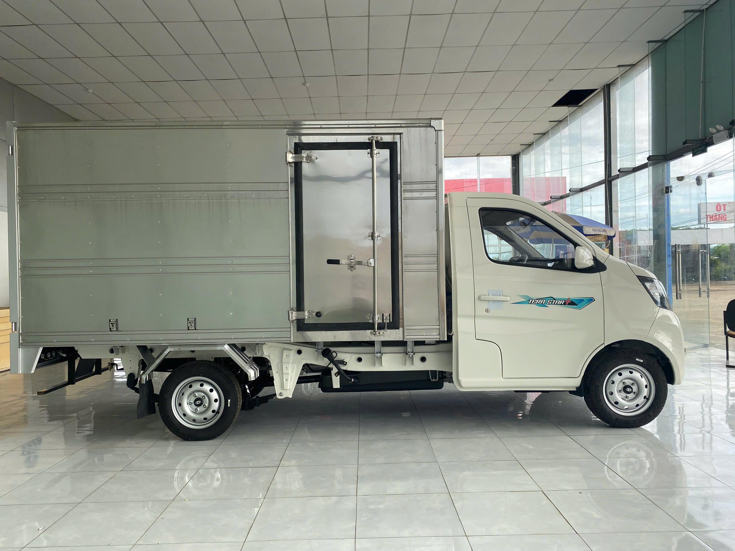 TERA STAR PLUS THÙNG KÍN THÙNG DÀI 3.05M- TRẢ TRƯỚC CHỈ 90 TRIỆU ĐỒNG